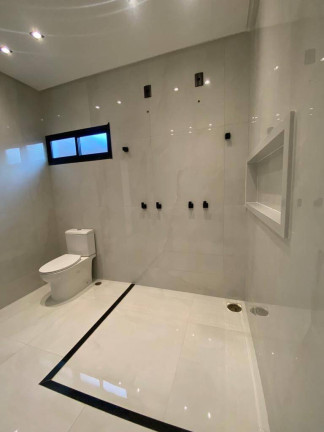 Imagem Casa com 3 Quartos à Venda, 185 m² em Setor Três Marias - Goiânia Imagem Casa com 3 Quartos à Venda, 185 m² em Setor Três Marias - Goiânia