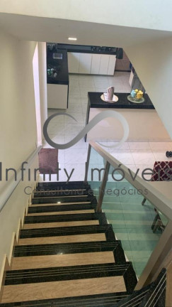 Imagem Casa com 3 Quartos à Venda, 280 m² em Gávea I - Vespasiano