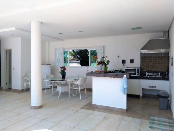 Imagem Sobrado com 4 Quartos à Venda, 860 m² em Massaguaçu - Caraguatatuba Imagem Sobrado com 4 Quartos à Venda, 860 m² em Massaguaçu - Caraguatatuba