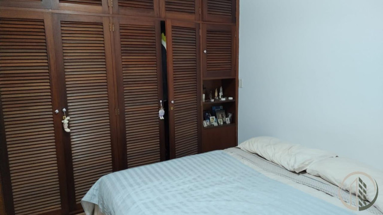 Imagem Apartamento com 3 Quartos à Venda, 228 m² em Pompéia - Santos