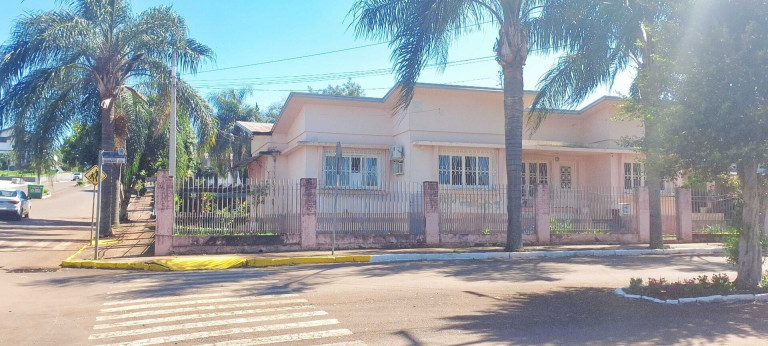Imagem Casa à Venda, em Centro - Colorado Imagem Casa à Venda, em Centro - Colorado