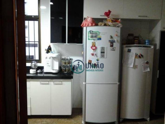 Imagem Apartamento com 4 Quartos à Venda, 480 m² em Ingá - Niterói