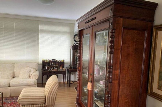 Imagem Apartamento com 4 Quartos à Venda, 226 m² em Centro - Florianópolis Imagem Apartamento com 4 Quartos à Venda, 226 m² em Centro - Florianópolis