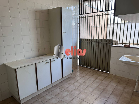Imagem Casa com 3 Quartos à Venda, 252 m² em Vila Camargo - Bauru Imagem Casa com 3 Quartos à Venda, 252 m² em Vila Camargo - Bauru