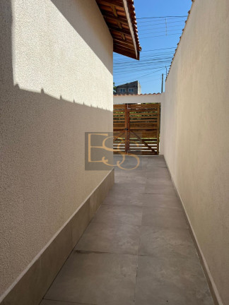 Imagem Casa com 2 Quartos à Venda, 63 m² em Balneário Itaguaí - Mongaguá Imagem Casa com 2 Quartos à Venda, 63 m² em Balneário Itaguaí - Mongaguá