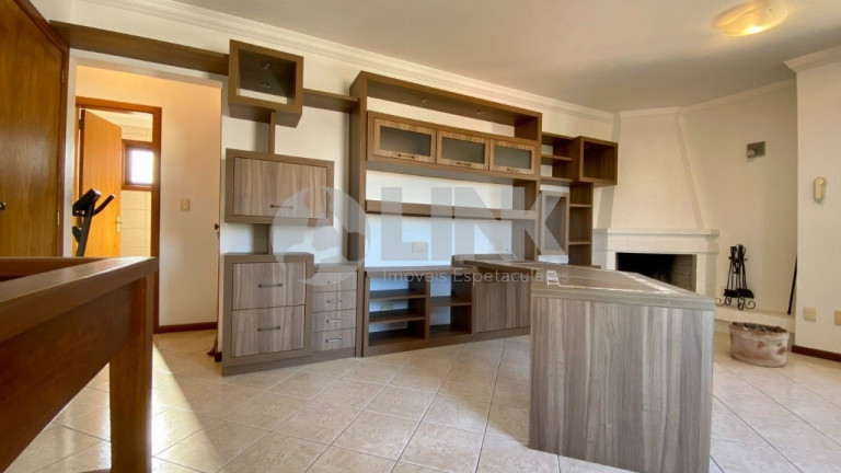 Imagem Imóvel com 2 Quartos à Venda, 186 m² em Jardim Itu - Porto Alegre Imagem Imóvel com 2 Quartos à Venda, 186 m² em Jardim Itu - Porto Alegre