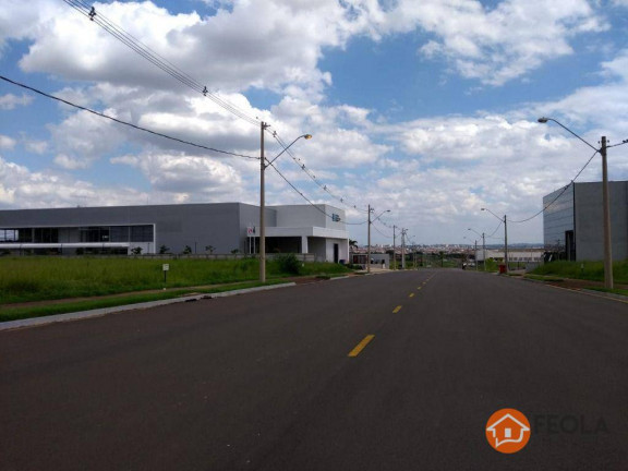 Imagem Terreno à Venda, 2.024 m² em Jardim São Francisco - Nova Odessa Imagem Terreno à Venda, 2.024 m² em Jardim São Francisco - Nova Odessa