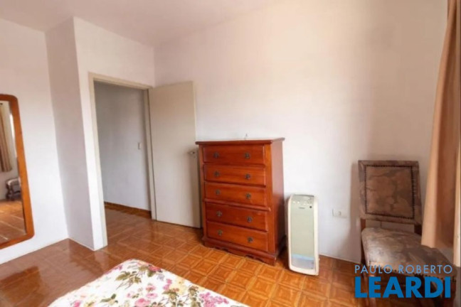 Imagem Sobrado com 4 Quartos à Venda, 150 m² em Vila Floresta - Santo André Imagem Sobrado com 4 Quartos à Venda, 150 m² em Vila Floresta - Santo André