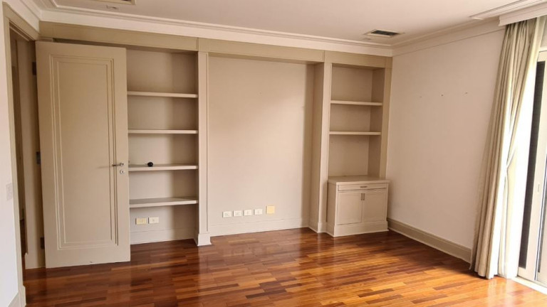 Imagem Casa com 4 Quartos à Venda, 750 m² em Jardim Europa - São Paulo Imagem Casa com 4 Quartos à Venda, 750 m² em Jardim Europa - São Paulo