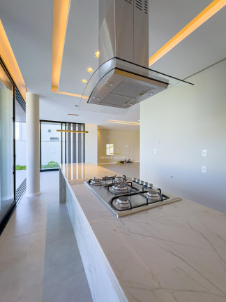 Imagem Casa com 4 Quartos à Venda, 315 m² em Alphaville Jacuhy - Serra Imagem Casa com 4 Quartos à Venda, 315 m² em Alphaville Jacuhy - Serra