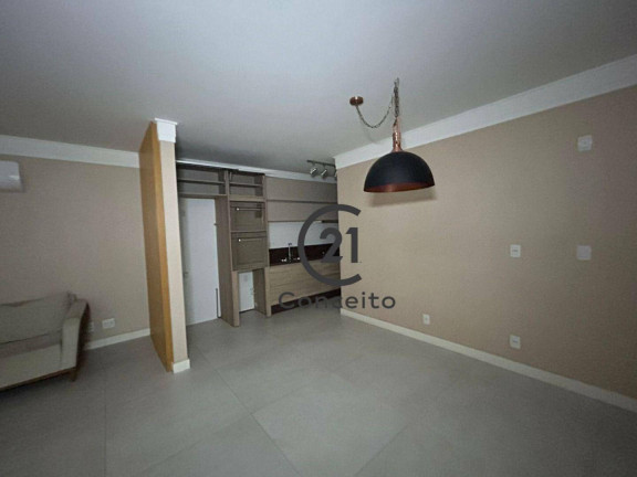 Apartamento com 3 Quartos para Alugar, 131 m² em Beira Mar - Florianópolis