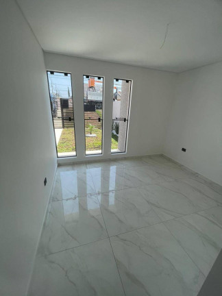 Imagem Casa com 3 Quartos à Venda, 100 m² em Nações - Fazenda Rio Grande Imagem Casa com 3 Quartos à Venda, 100 m² em Nações - Fazenda Rio Grande