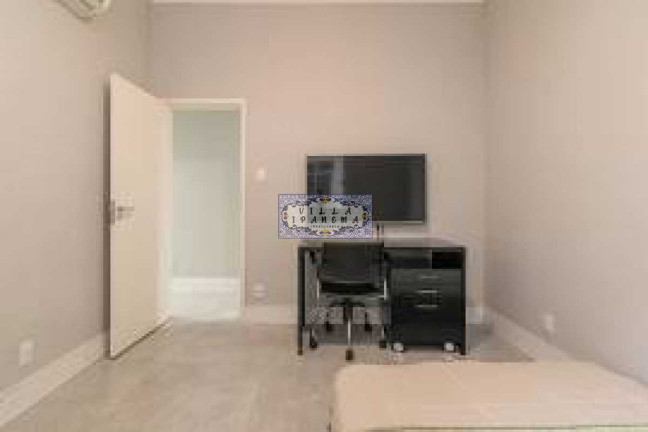 Imagem Apartamento com 3 Quartos à Venda, 85 m² em Leme - Rio De Janeiro