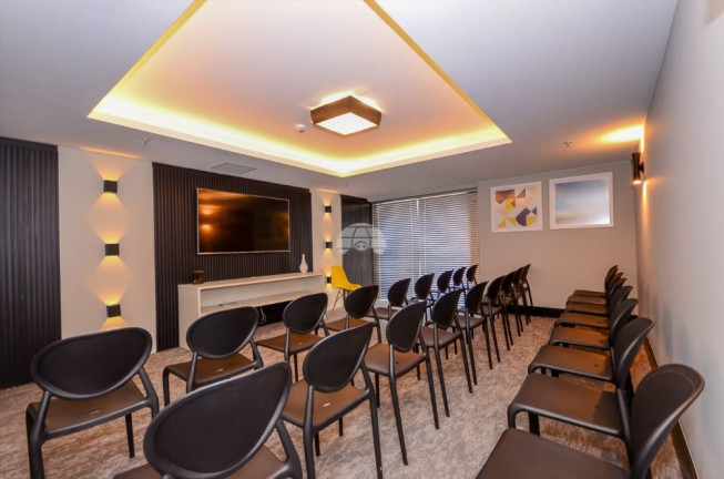 Imagem Apartamento com 1 Quarto à Venda, 17 m² em Centro - Curitiba