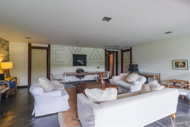 Imagem Imóvel com 4 Quartos à Venda, 341 m² em Jardim Morumbi - São Paulo Imagem Imóvel com 4 Quartos à Venda, 341 m² em Jardim Morumbi - São Paulo