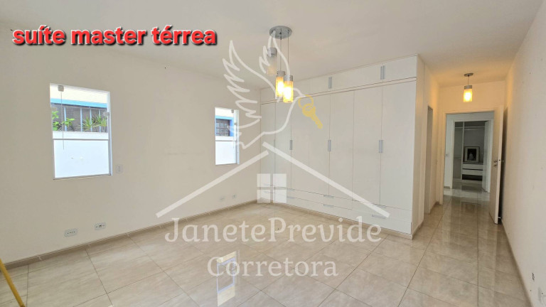 Imagem Casa de Condomínio com 3 Quartos à Venda, 330 m² em Alphaville - Santana De Parnaíba