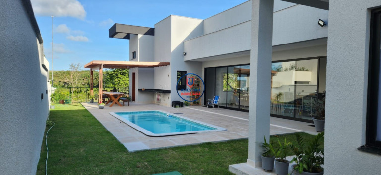 Imagem Casa com 4 Quartos para Alugar ou Temporada, 250 m² em Cajupiranga - Parnamirim
