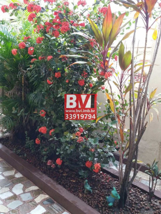 Imagem Casa com 4 Quartos à Venda, 160 m² em Irajá - Rio De Janeiro Imagem Casa com 4 Quartos à Venda, 160 m² em Irajá - Rio De Janeiro