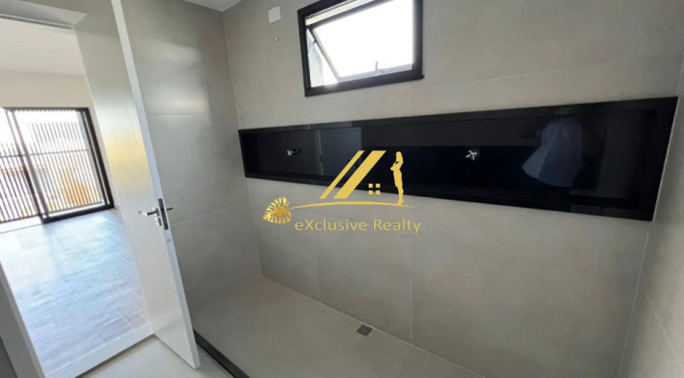 Imagem Imóvel com 4 Quartos à Venda, 294 m² em Alphaville (abrantes) - Camaçari Imagem Imóvel com 4 Quartos à Venda, 294 m² em Alphaville (abrantes) - Camaçari
