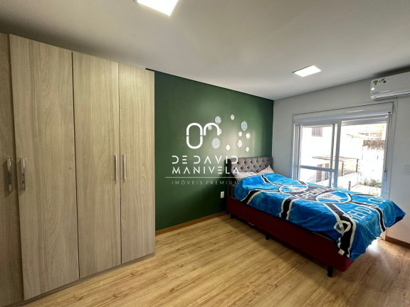 Casa com 3 Quartos à Venda, 157 m² em Camobi - Santa Maria