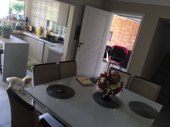 Imagem Casa com 3 Quartos à Venda, 140 m² em Praça - Tijucas
