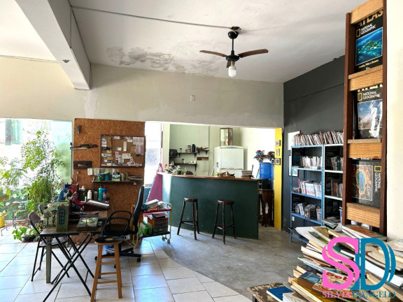 Imóvel Comercial para Alugar, 200 m² em Centro - Ubatuba