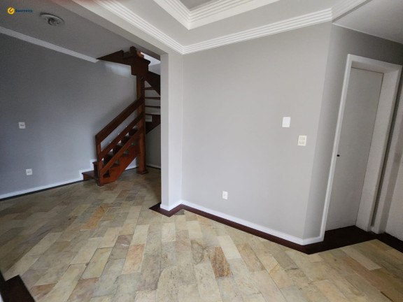 Imagem Apartamento com 3 Quartos à Venda, 164 m² em Pantanal - Florianópolis