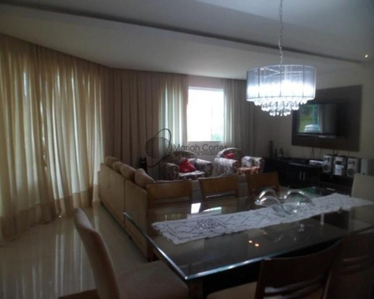 Imagem Casa com 3 Quartos à Venda, 330 m² em Itaipu - Niterói Imagem Casa com 3 Quartos à Venda, 330 m² em Itaipu - Niterói