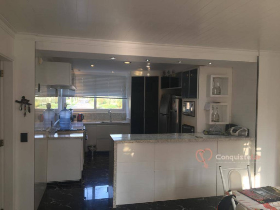 Imagem Casa com 4 Quartos à Venda, 444 m² em Jurerê Internacional - Florianópolis Imagem Casa com 4 Quartos à Venda, 444 m² em Jurerê Internacional - Florianópolis