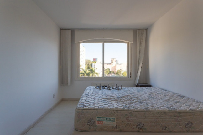 Imagem Imóvel com 2 Quartos à Venda, 66 m² em Petrópolis - Porto Alegre