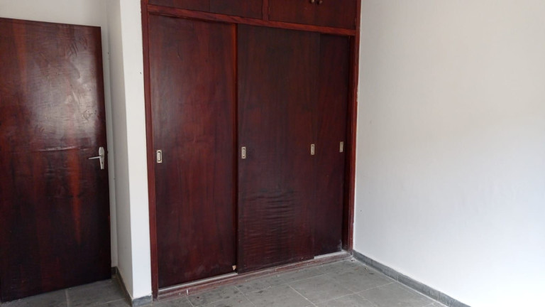 Imagem Casa com 2 Quartos à Venda, 520 m² em Vila Maria - São José Dos Campos Imagem Casa com 2 Quartos à Venda, 520 m² em Vila Maria - São José Dos Campos