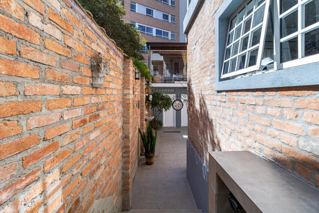 Imagem Casa com 3 Quartos à Venda, 280 m² em água Branca - São Paulo
