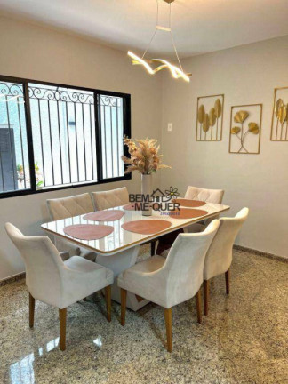 Imagem Casa com 4 Quartos à Venda, 354 m² em Centro - Osasco Imagem Casa com 4 Quartos à Venda, 354 m² em Centro - Osasco
