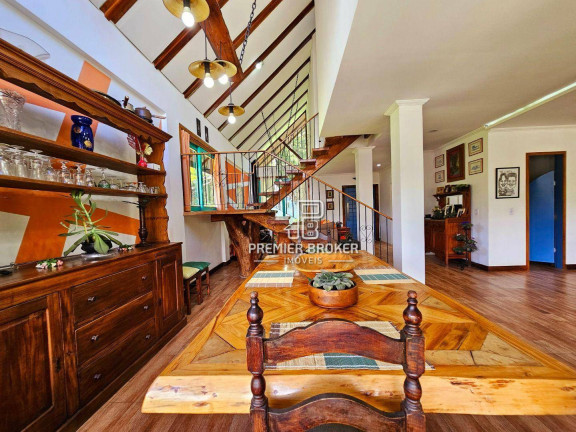 Imagem Casa com 4 Quartos à Venda, 300 m² em Prata - Teresópolis Imagem Casa com 4 Quartos à Venda, 300 m² em Prata - Teresópolis