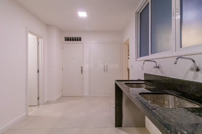 Imagem Apartamento com 4 Quartos à Venda, 330 m² em Copacabana - Rio De Janeiro