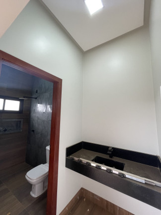 Imagem Casa com 3 Quartos à Venda, 234 m² em Residencial Parque Das Palmeiras - Goianésia