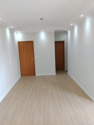 Apartamento com 2 Quartos à Venda, 55 m² em Parque São Cristóvão - Taubaté