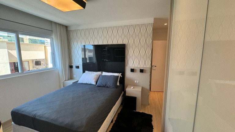 Imagem Apartamento com 4 Quartos à Venda, 185 m² em Meia Praia - Itapema Imagem Apartamento com 4 Quartos à Venda, 185 m² em Meia Praia - Itapema