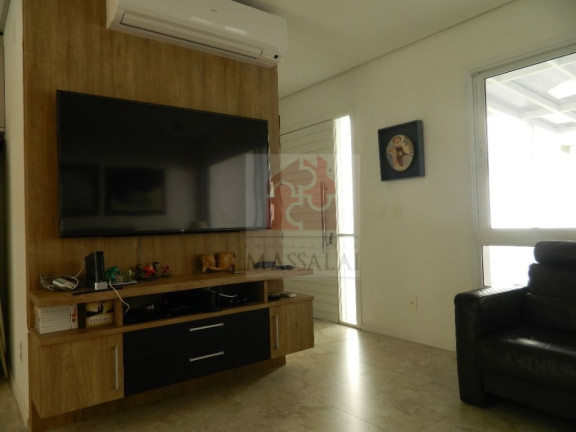 Imagem Casa com 3 Quartos à Venda, 194 m² em Glória - Porto Alegre Imagem Casa com 3 Quartos à Venda, 194 m² em Glória - Porto Alegre
