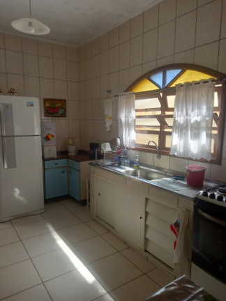Imagem Casa com 2 Quartos à Venda, 260 m² em Jamaica (praia) - Itanhaém Imagem Casa com 2 Quartos à Venda, 260 m² em Jamaica (praia) - Itanhaém