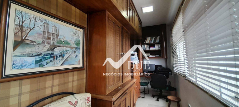 Imagem Casa com 4 Quartos à Venda, 516 m² em Marapé - Santos Imagem Casa com 4 Quartos à Venda, 516 m² em Marapé - Santos