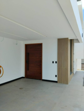 Imagem Casa com 3 Quartos à Venda, 307 m² em Centro - Barra Dos Coqueiros Imagem Casa com 3 Quartos à Venda, 307 m² em Centro - Barra Dos Coqueiros