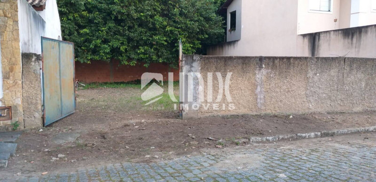 Terreno à Venda, 204 m² em Parque Califórnia - Campos Dos Goytacazes