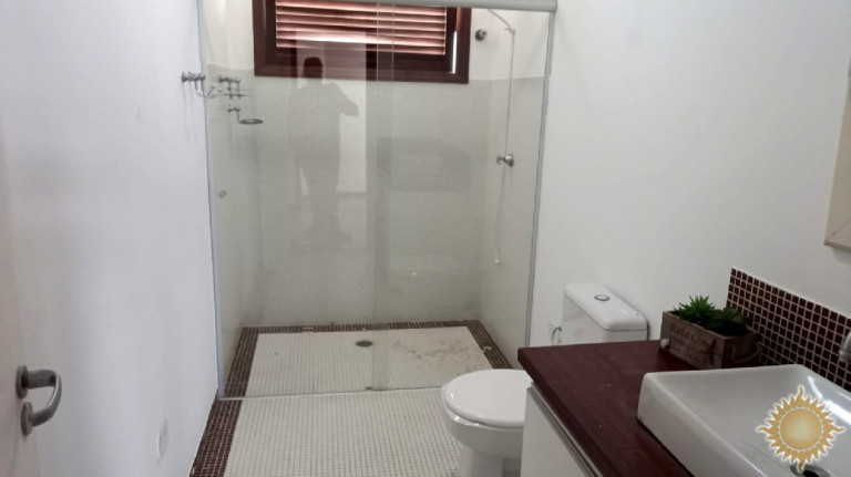 Imagem Casa com 2 Quartos à Venda, 280 m² em Horto Florestal - Ubatuba Imagem Casa com 2 Quartos à Venda, 280 m² em Horto Florestal - Ubatuba
