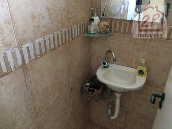 Imagem Casa com 3 Quartos à Venda, 200 m² em Parque Industrial - São José Dos Campos