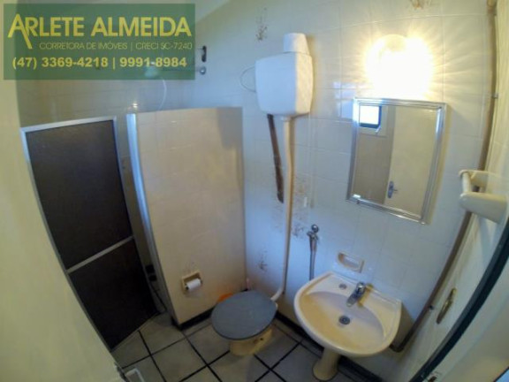 Imagem Casa com 7 Quartos à Venda, 959 m² em Centro - Porto Belo Imagem Casa com 7 Quartos à Venda, 959 m² em Centro - Porto Belo