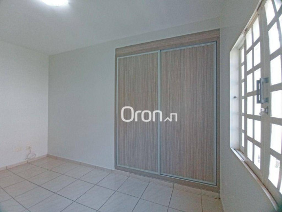 Imagem Casa com 3 Quartos à Venda, 245 m² em Jardim Mariliza - Goiânia Imagem Casa com 3 Quartos à Venda, 245 m² em Jardim Mariliza - Goiânia