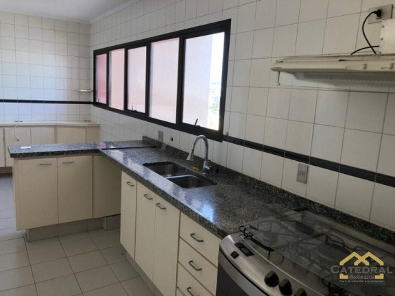 Imagem Apartamento com 4 Quartos à Venda, 358 m² em Centro - Jundiaí