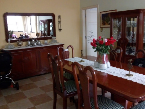 Imagem Casa com 3 Quartos à Venda, 300 m² em Mirandópolis - São Paulo