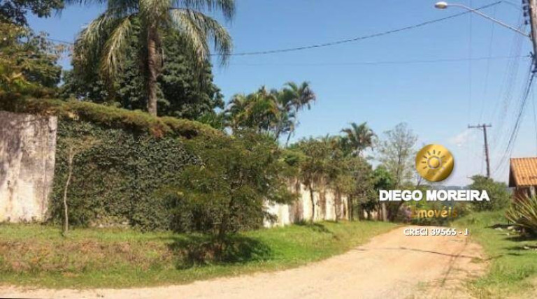 Terreno à Venda, 1.050 m² em Terra Preta - Mairiporã